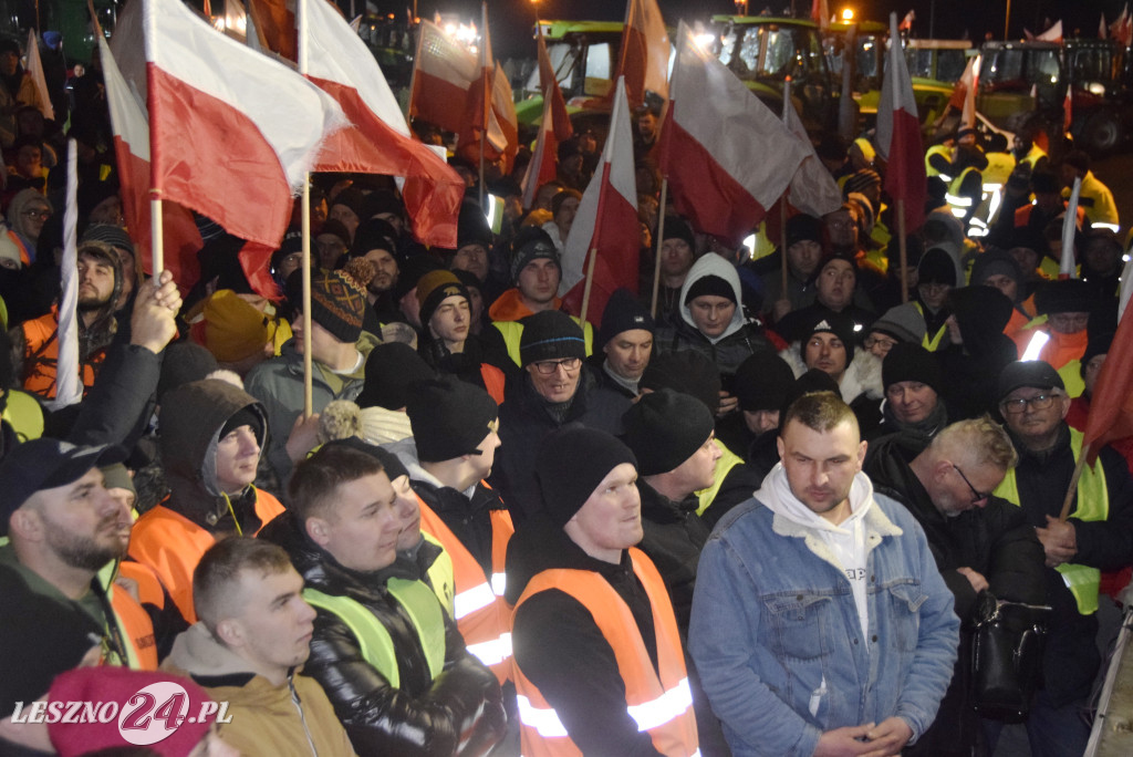 Nocne spotkanie na rolniczej blokadzie