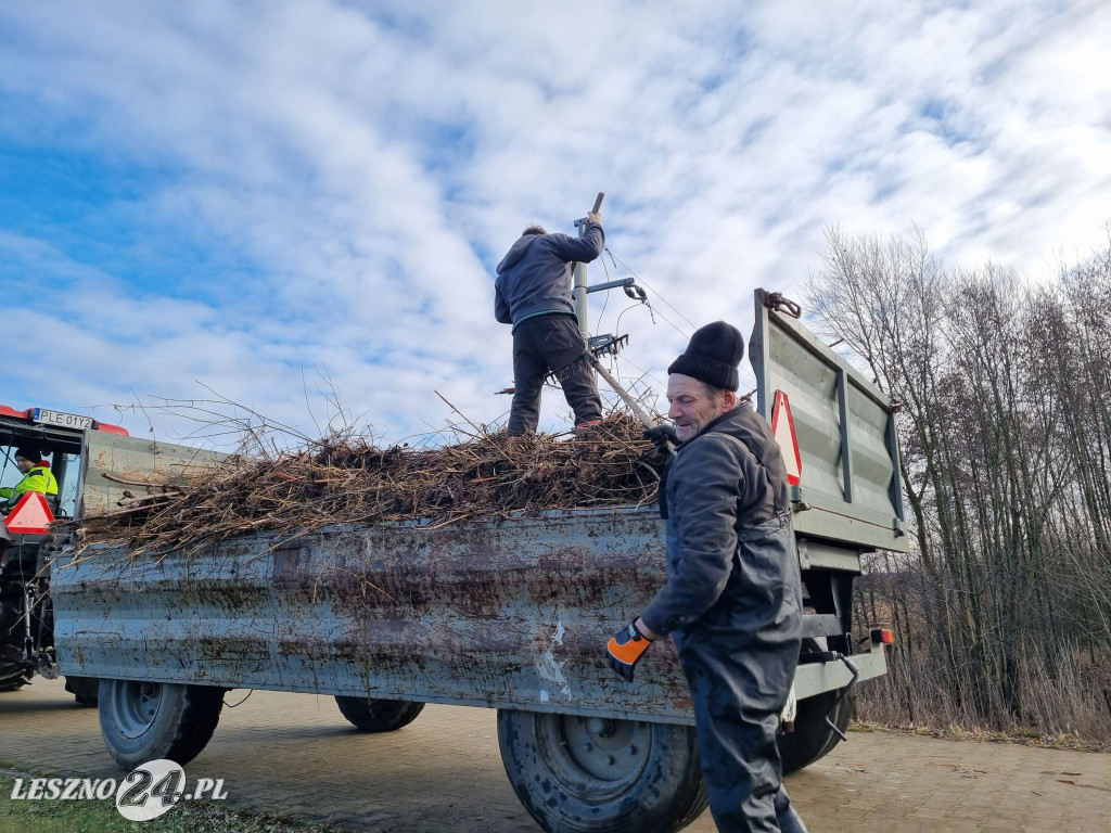 Szykują zbiornik na sezon