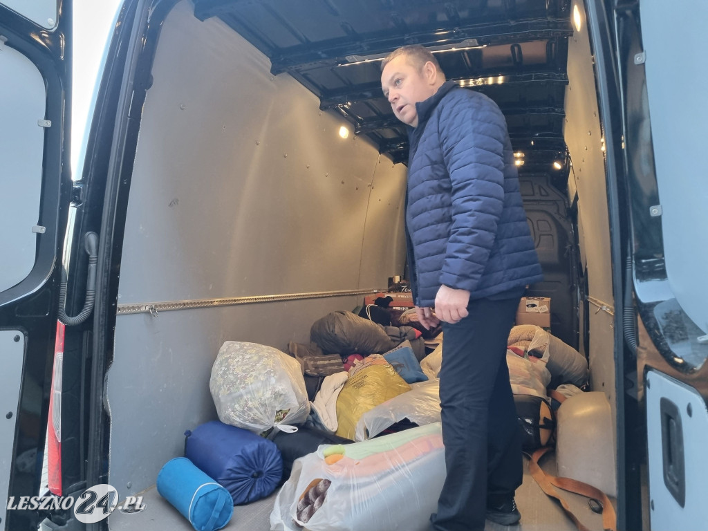 Świeczki okopowe jadą na front
