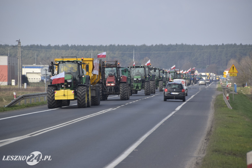 Przejazd rolników z Rydzyny do Kaczkowa