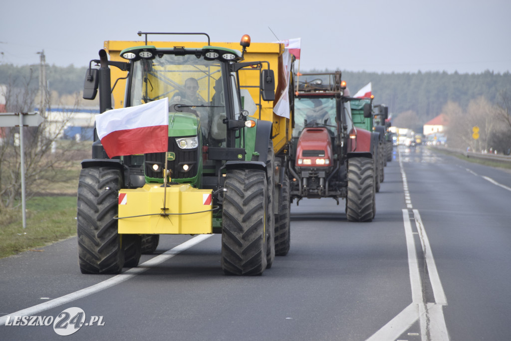 Przejazd rolników z Rydzyny do Kaczkowa
