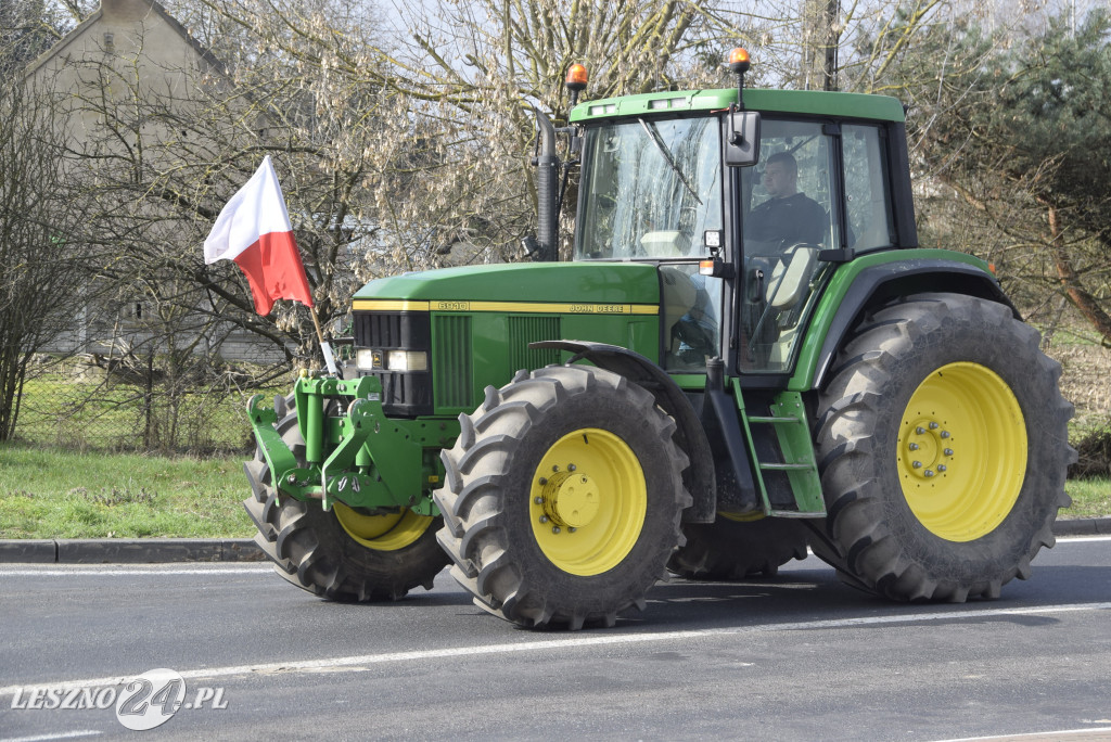 Przejazd rolników z Rydzyny do Kaczkowa