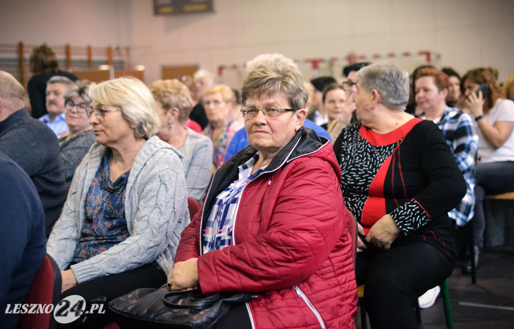 Eleni zaśpiewała dla pań z gminy Krzemieniewo