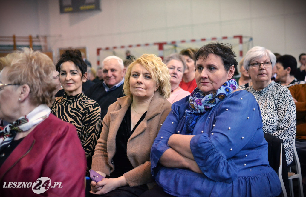 Eleni zaśpiewała dla pań z gminy Krzemieniewo