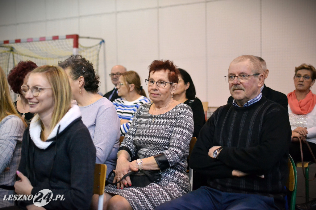 Eleni zaśpiewała dla pań z gminy Krzemieniewo