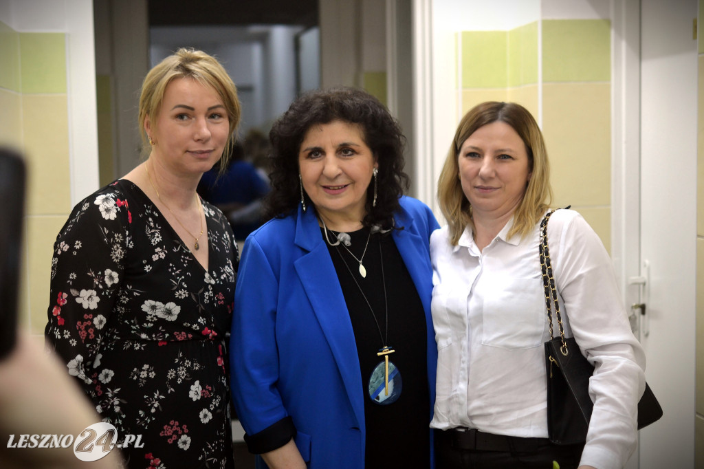 Eleni zaśpiewała dla pań z gminy Krzemieniewo
