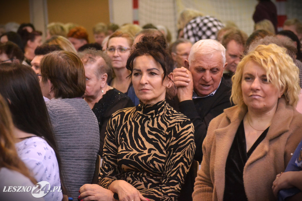 Eleni zaśpiewała dla pań z gminy Krzemieniewo