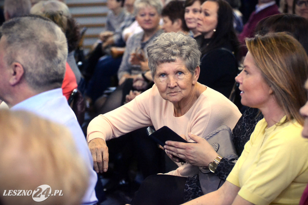 Eleni zaśpiewała dla pań z gminy Krzemieniewo