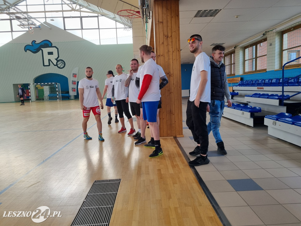 Charytatywnie dla Oli z Rydzyny