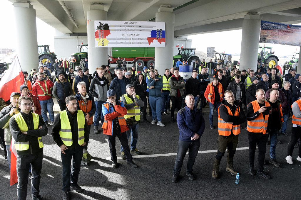 Strajk Rolników na węźle S5/DK12 Leszno-Zachód