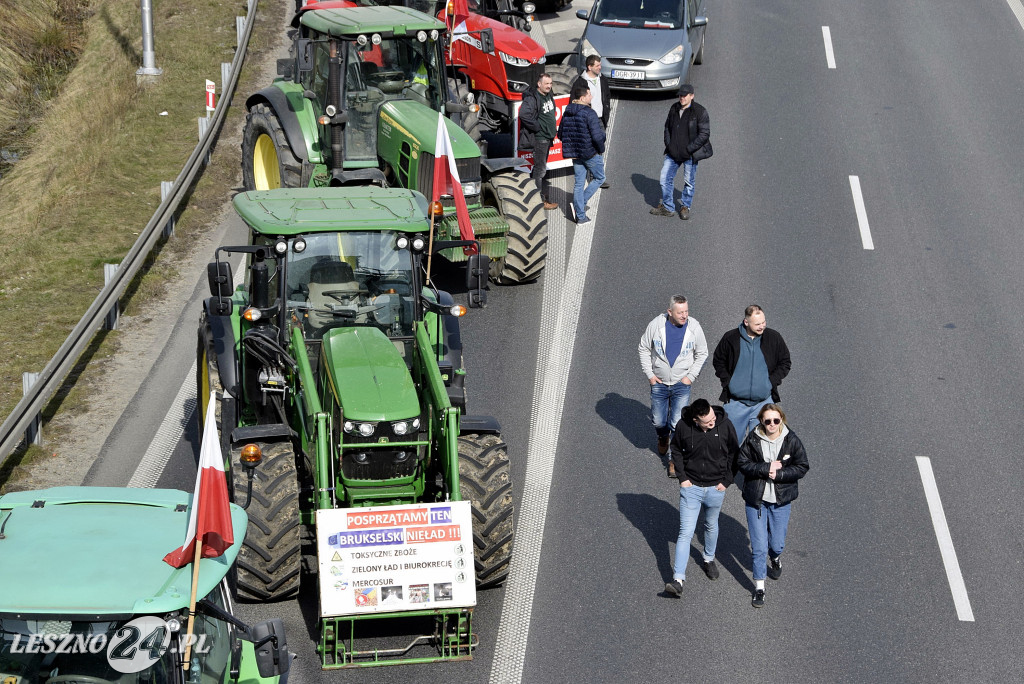 Strajk Rolników na węźle S5/DK12 Leszno-Zachód