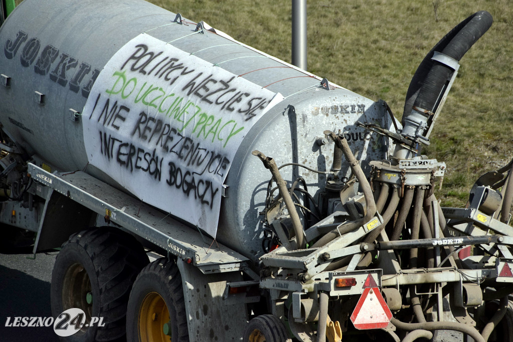 Strajk Rolników na węźle S5/DK12 Leszno-Zachód