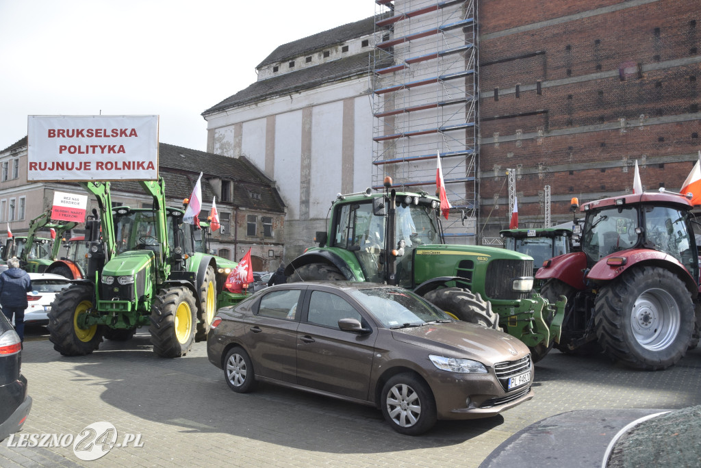 Protestujący rolnicy przepytali polityków PiS