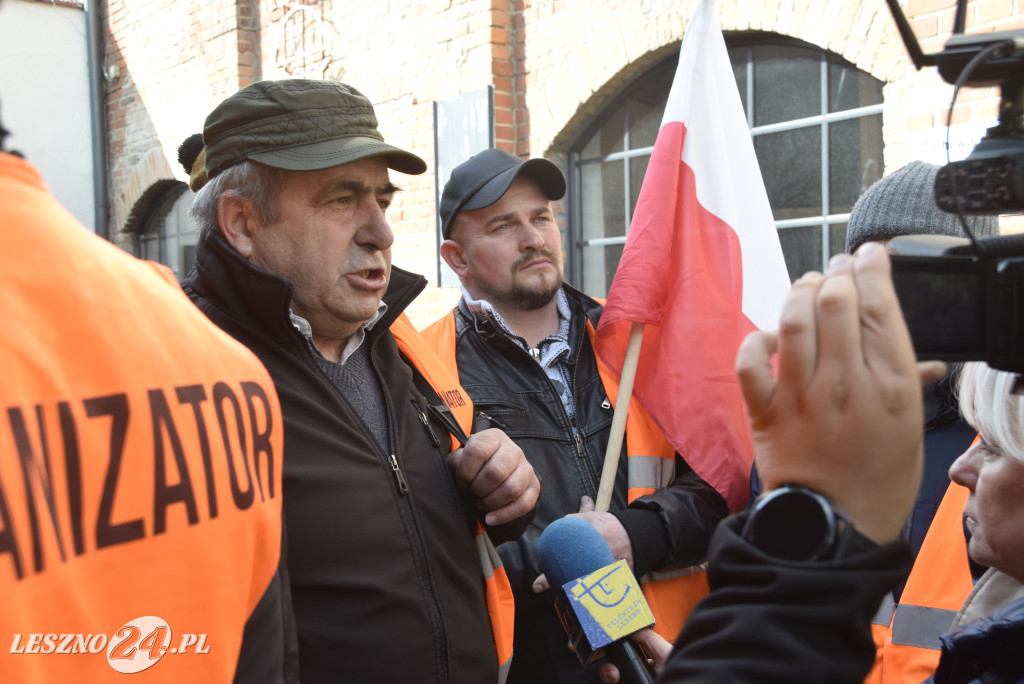 Protestujący rolnicy przepytali polityków PiS