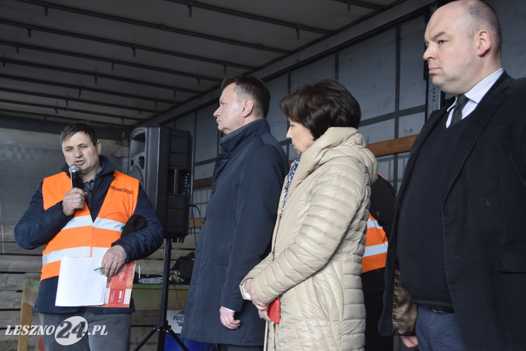 Protestujący rolnicy przepytali polityków PiS