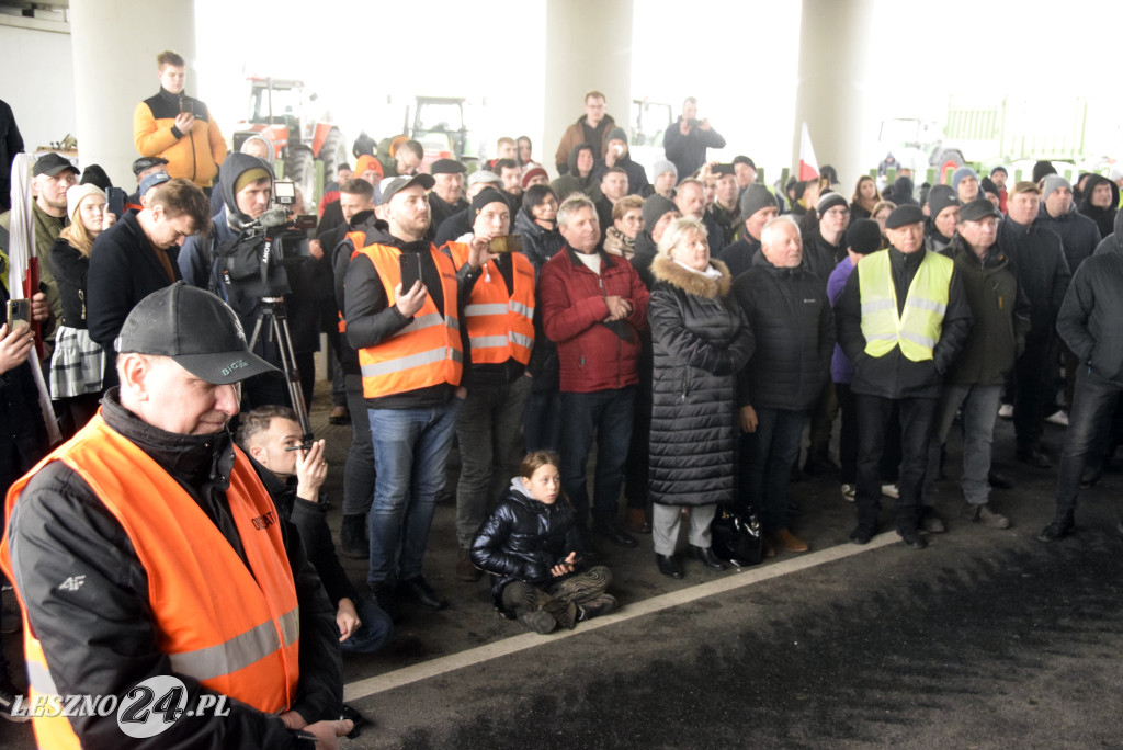 Protestujący rolnicy przepytali polityków PiS