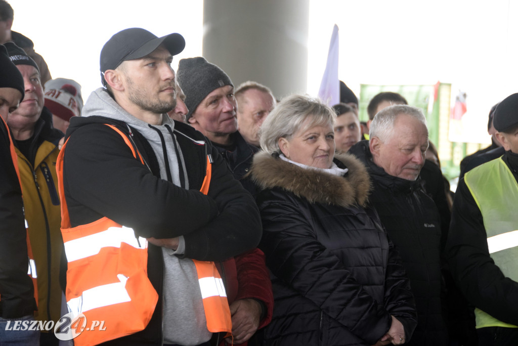 Protestujący rolnicy przepytali polityków PiS