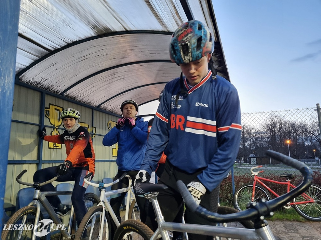 Pierwszy trening LKS Szawer Leszno