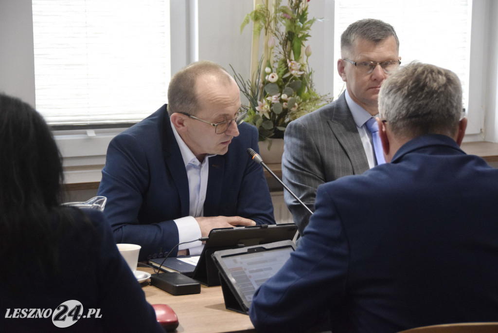 Powiatowi radni podziękowali sobie za współpracę