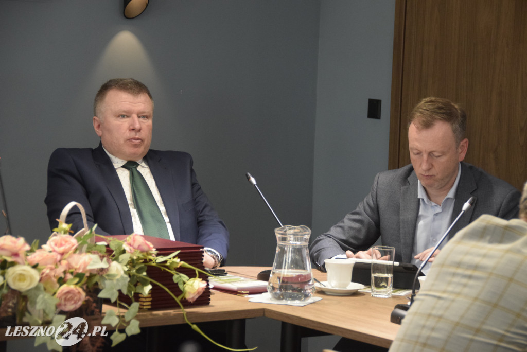 Powiatowi radni podziękowali sobie za współpracę