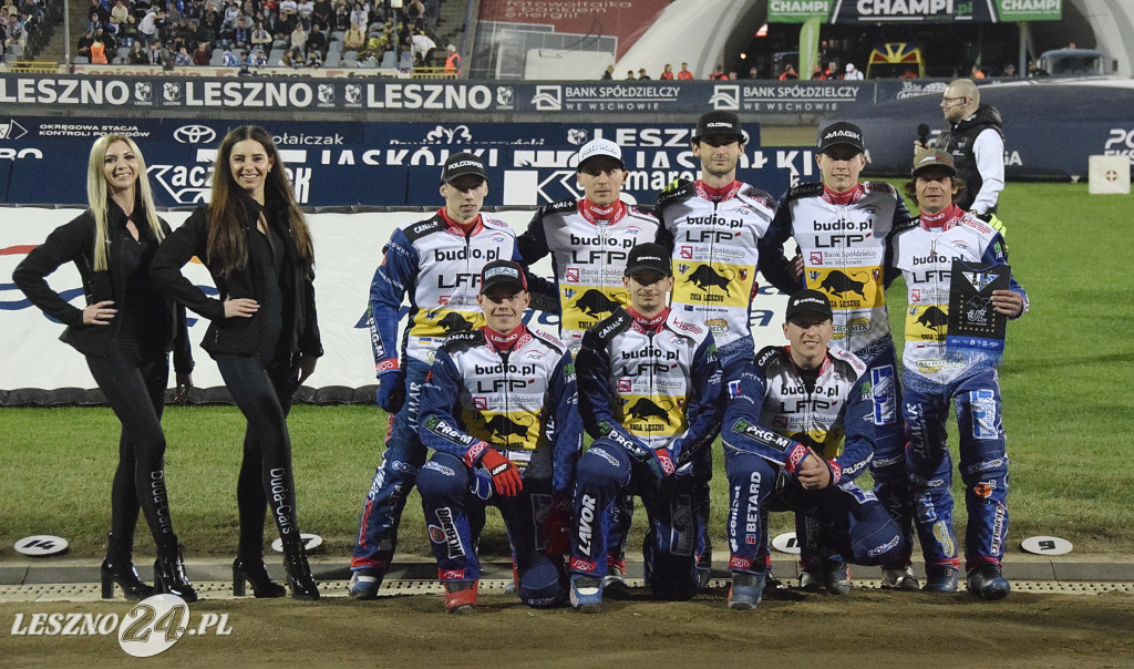 Unia- Włókniarz 47:43