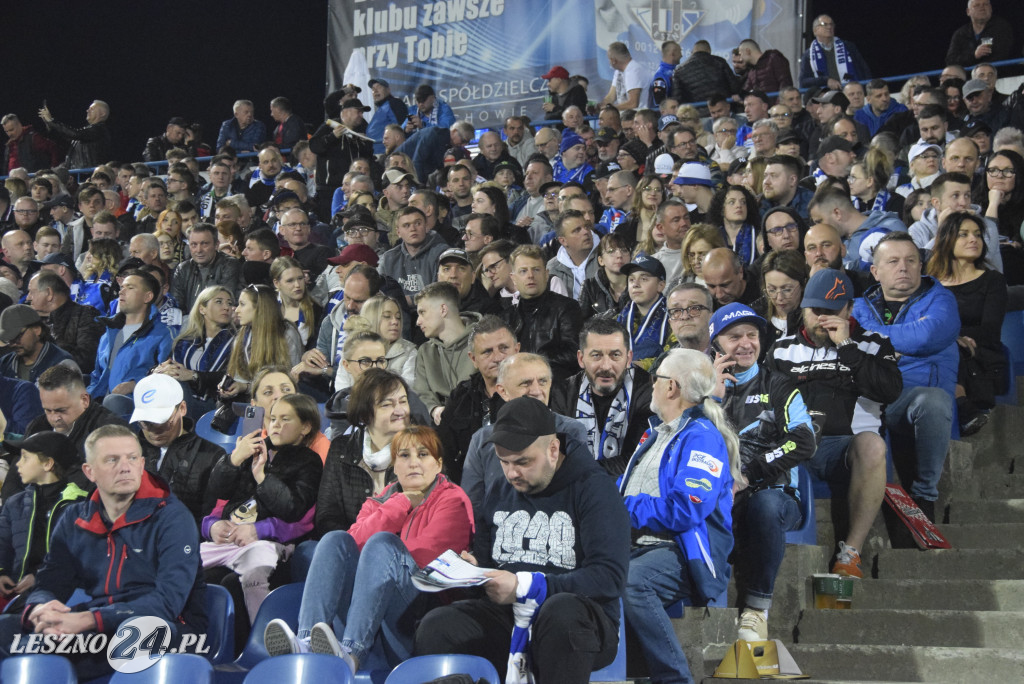 Unia- Włókniarz 47:43