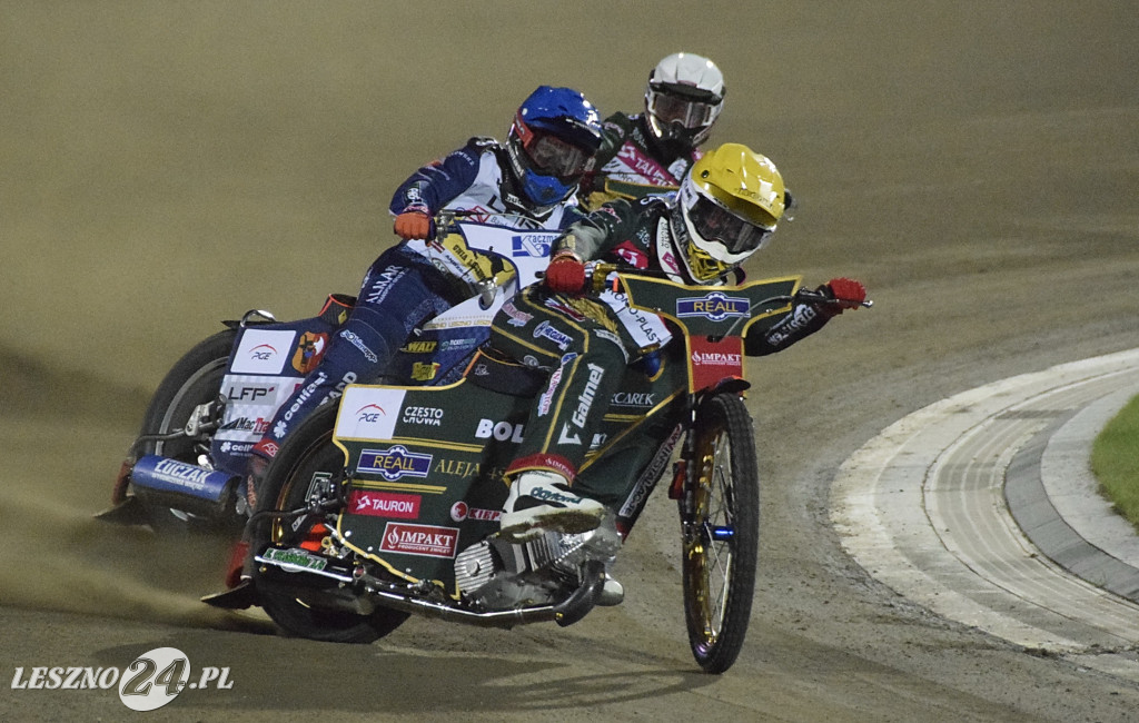 Unia- Włókniarz 47:43