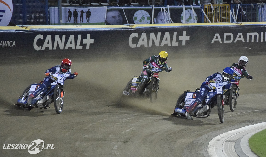 Unia- Włókniarz 47:43