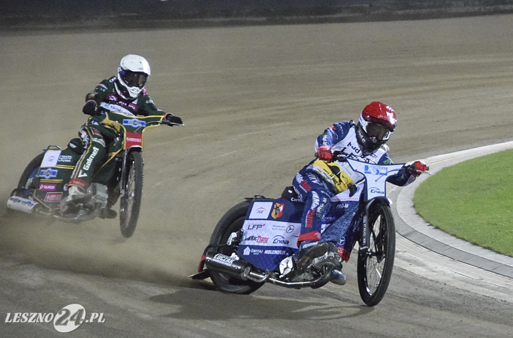 Unia- Włókniarz 47:43