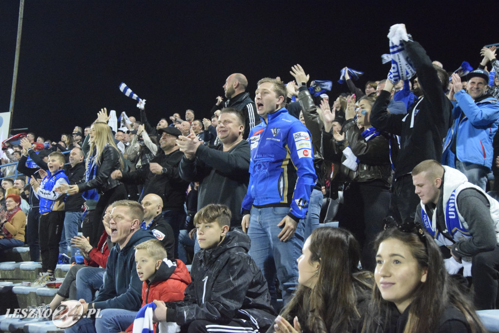 Unia- Włókniarz 47:43