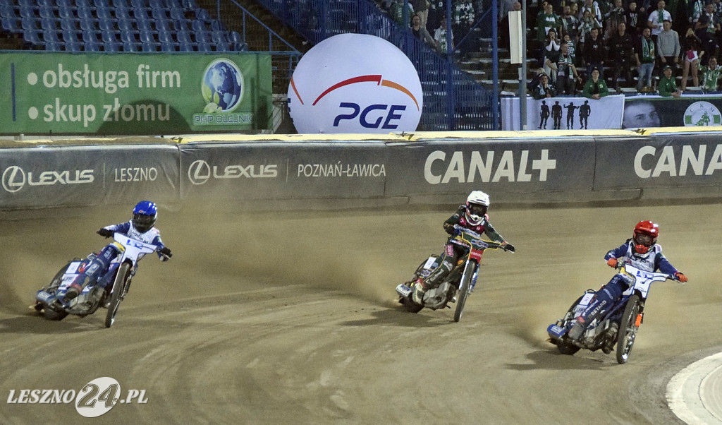 Unia- Włókniarz 47:43