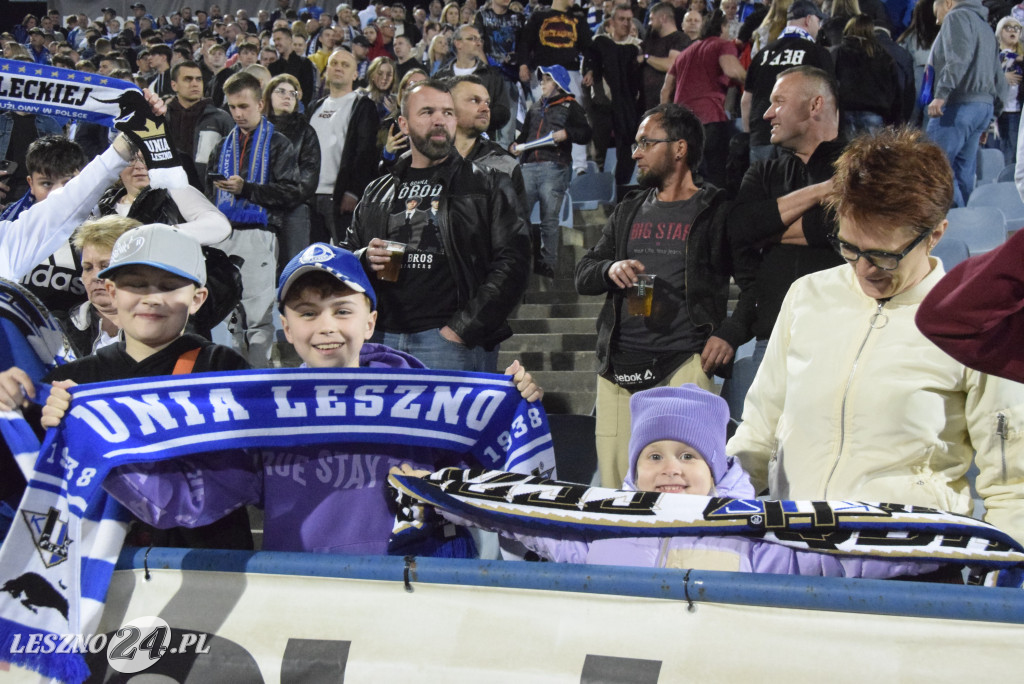 Unia- Włókniarz 47:43