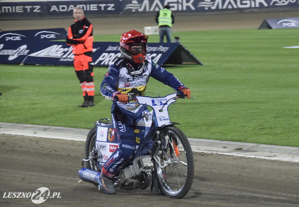 Unia- Włókniarz 47:43