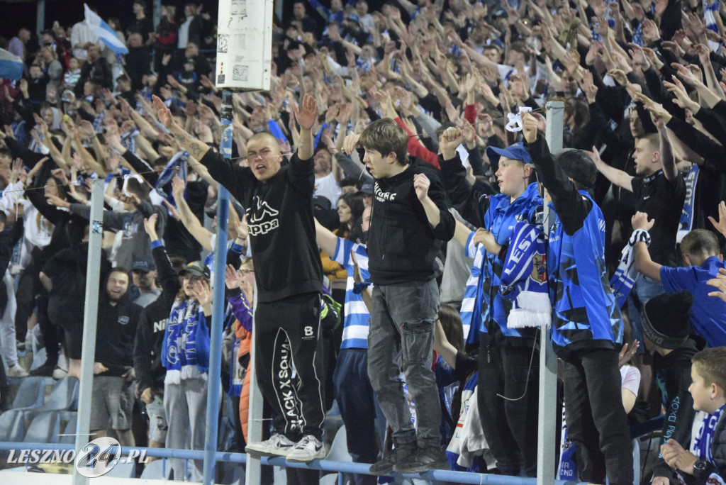 Unia- Włókniarz 47:43