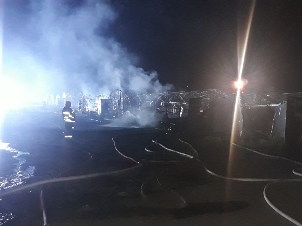 Pożar hal sprzedażowych w Czaczu