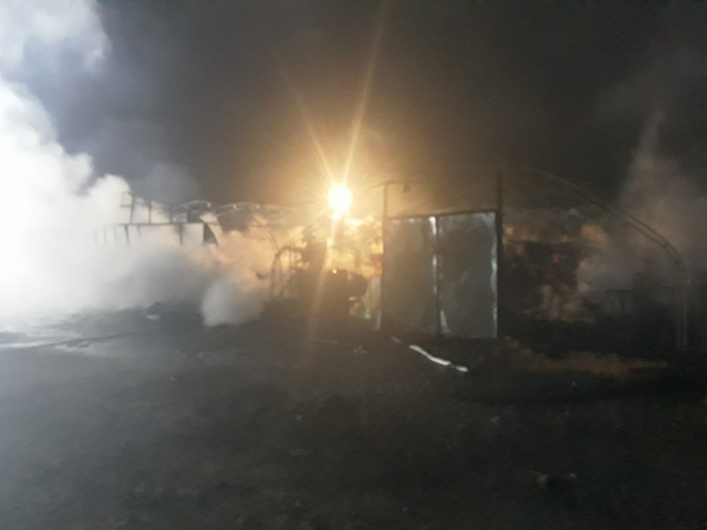 Pożar hal sprzedażowych w Czaczu