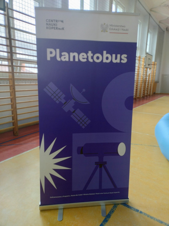 Naukobus w szkole w Lipnie