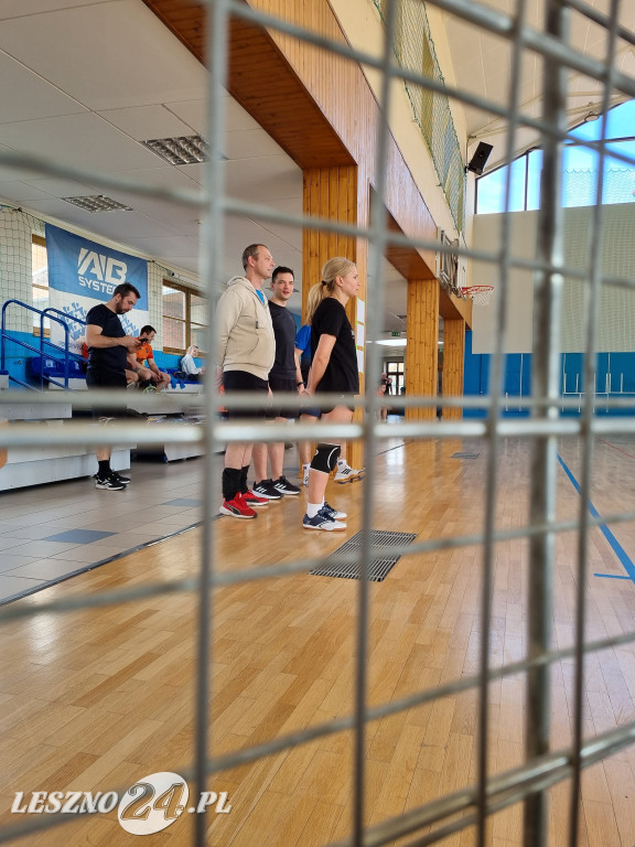 Turniej siatkarski dla Oli z Rydzyny