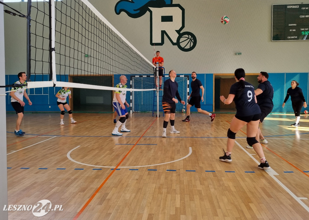 Turniej siatkarski dla Oli z Rydzyny