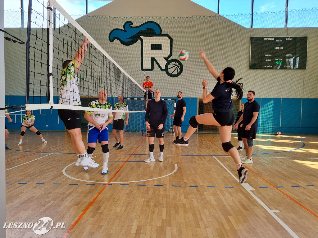 Turniej siatkarski dla Oli z Rydzyny
