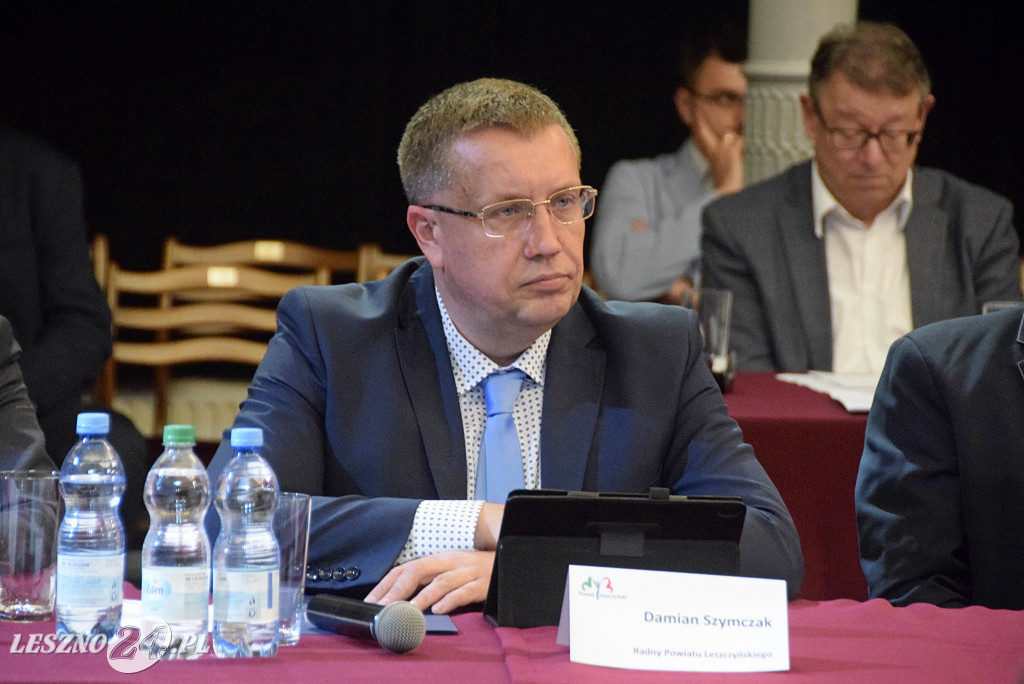 I Sesja Rady Powiatu Leszczyńskiego