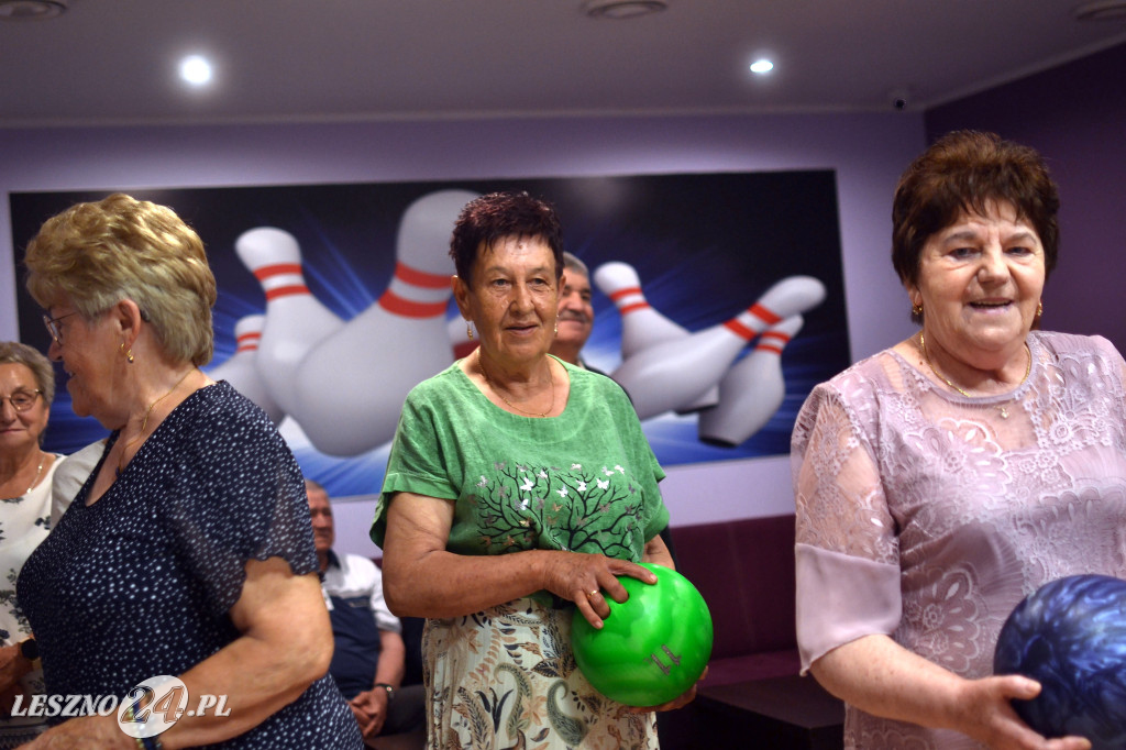 Seniorzy z Krzemieniewa na bowlingu