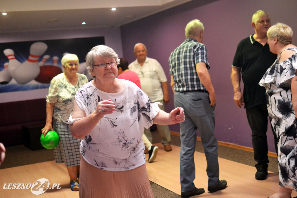 Seniorzy z Krzemieniewa na bowlingu