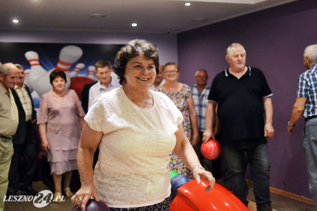 Seniorzy z Krzemieniewa na bowlingu