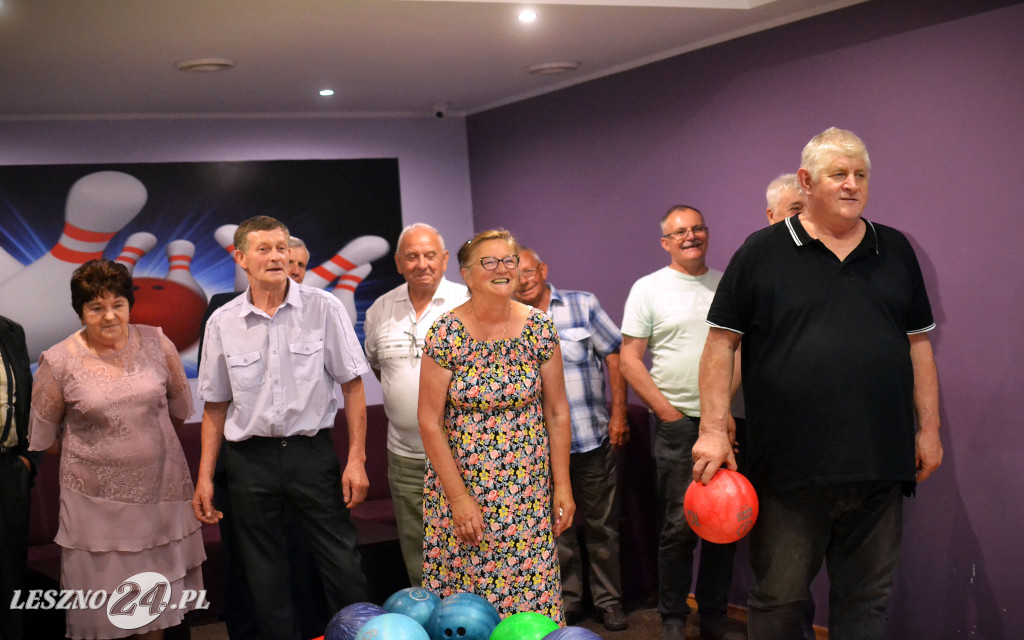 Seniorzy z Krzemieniewa na bowlingu