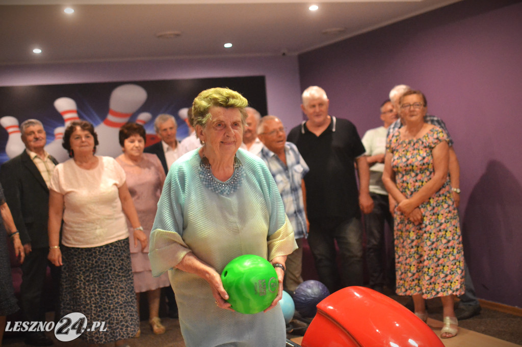Seniorzy z Krzemieniewa na bowlingu
