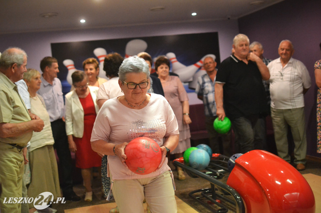 Seniorzy z Krzemieniewa na bowlingu