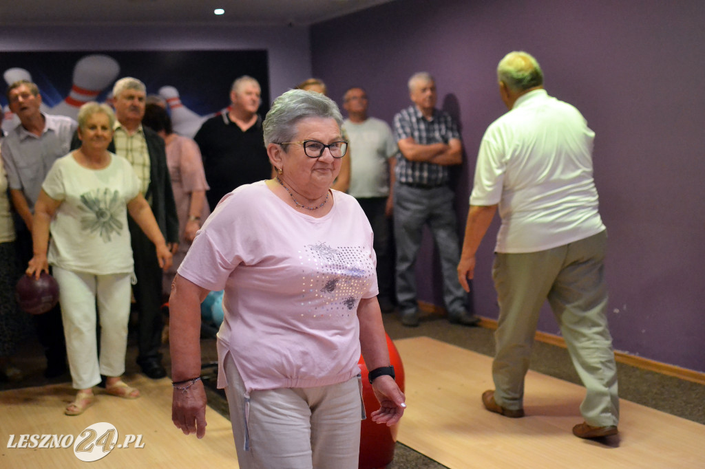 Seniorzy z Krzemieniewa na bowlingu
