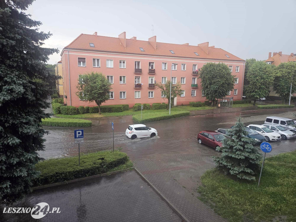 Strażacy walczyli ze skutkami ulewy