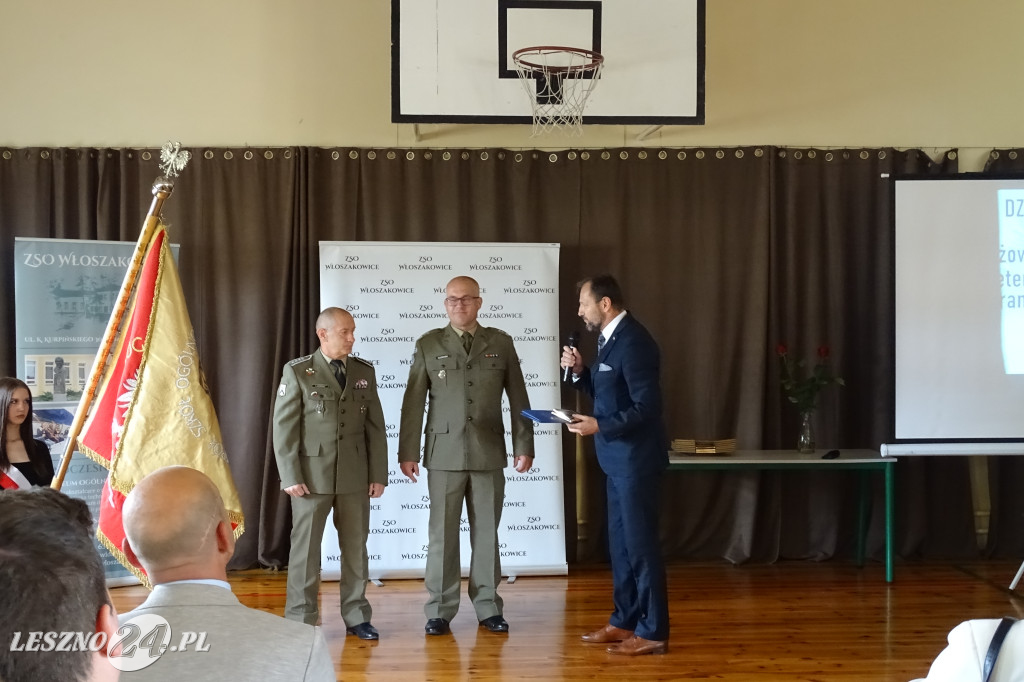 Uczniowie świętowali z weteranami